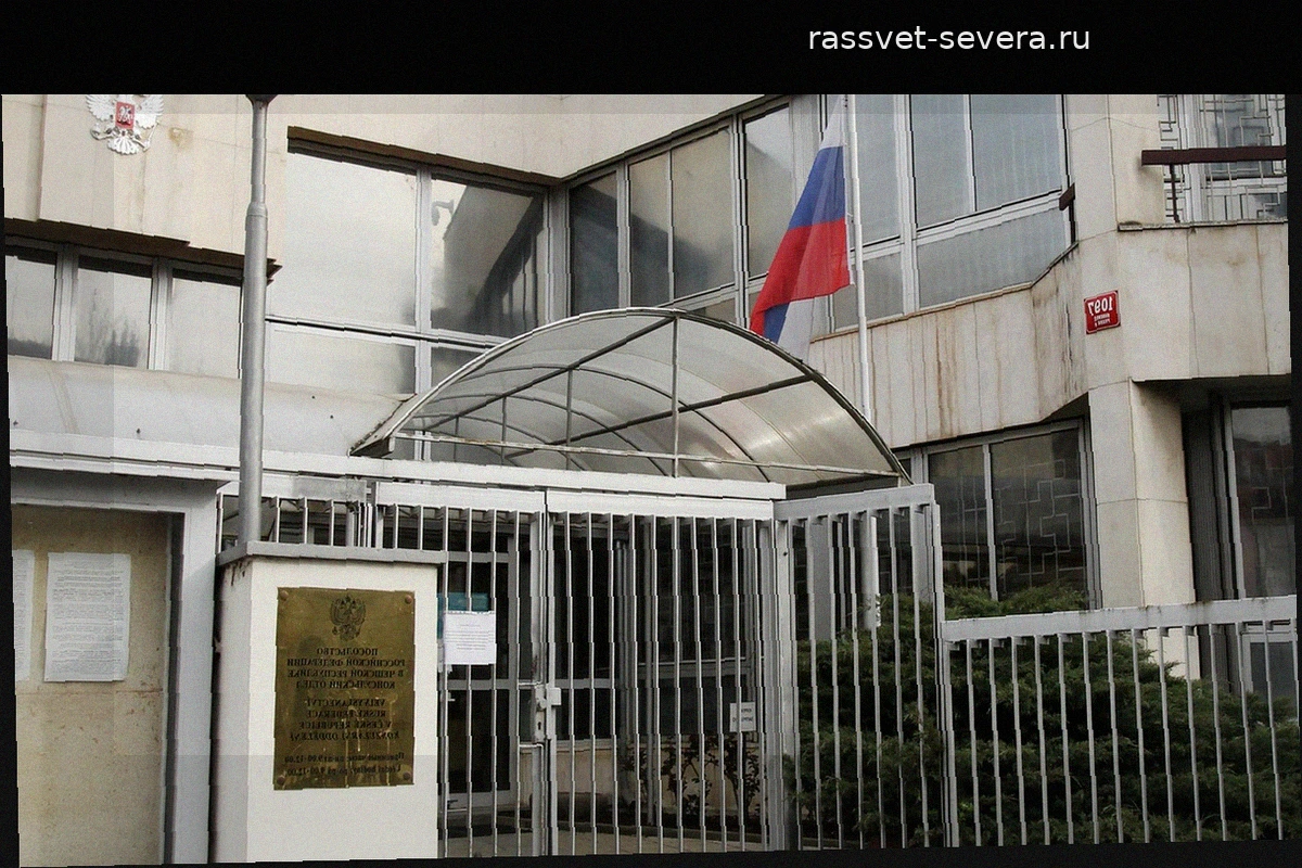 Посол России сообщила о 22 случаях вандализма в отношении советских мемориалов в Чехии