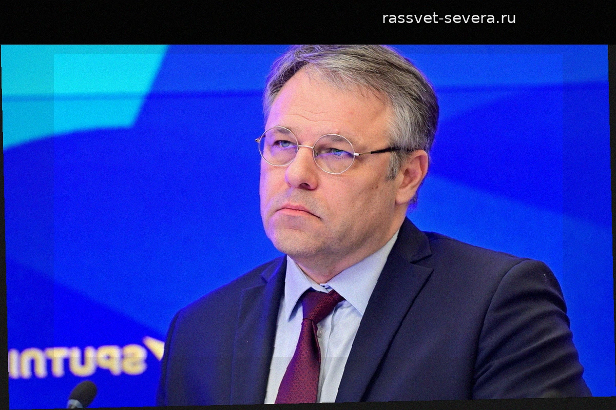 Родион Мирошник прокомментировал действия украинского посла во время стрельбы
