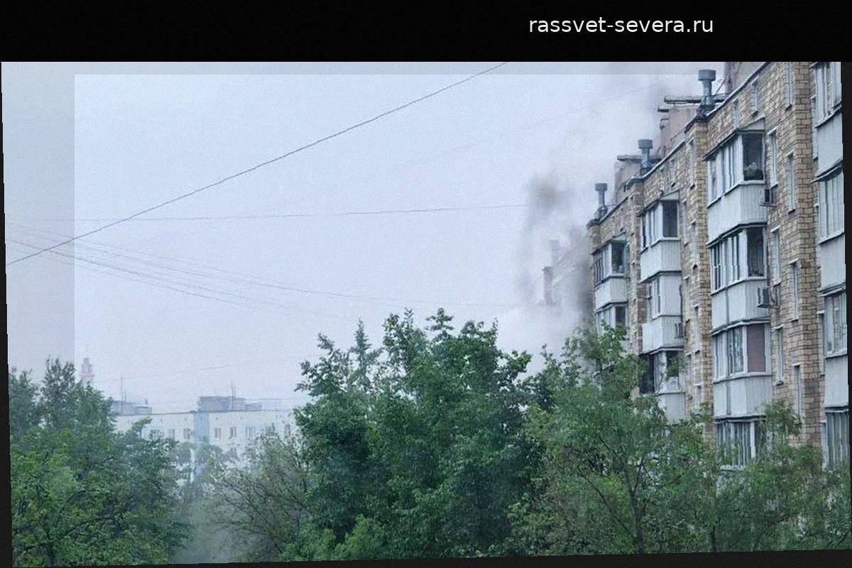 Пожар в жилом доме на юге Москвы: возгорание на проспекте Андропова
