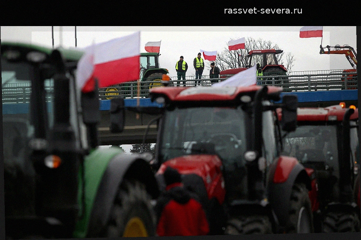 Польша и Украина начали экстренные переговоры из-за блокады границы