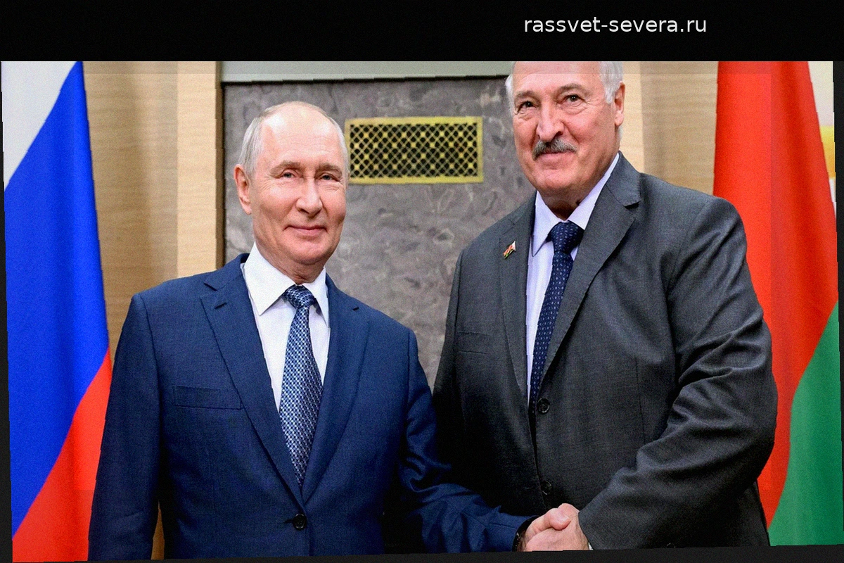 Лукашенко поздравил Путина с днем рождения