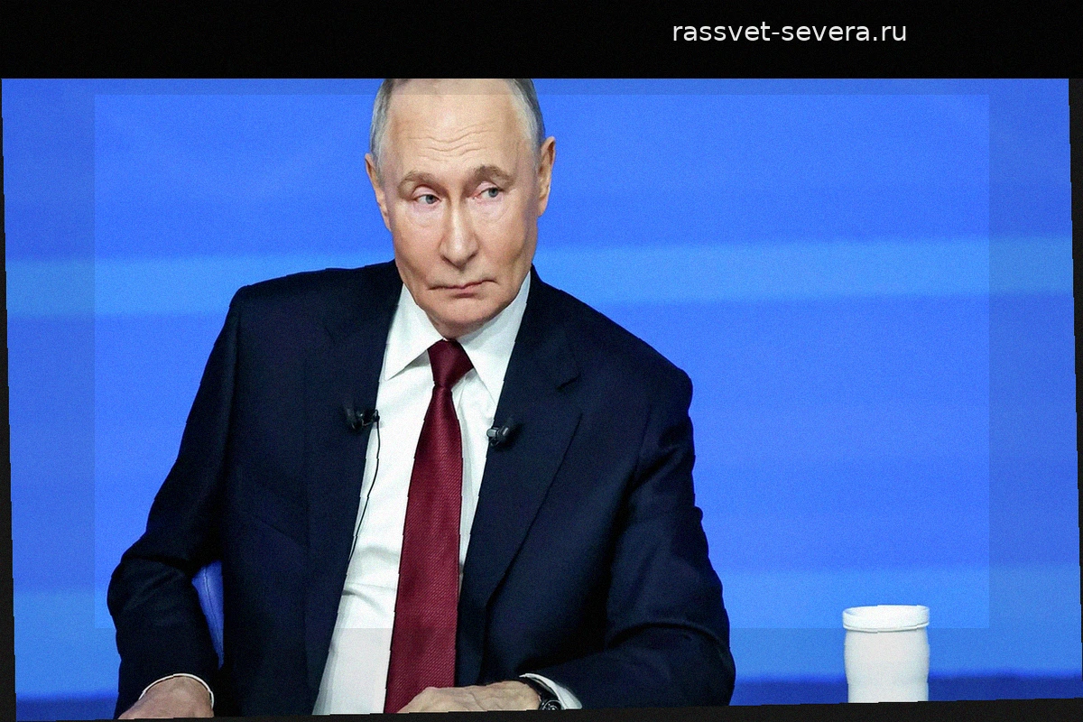 Путин поручил завершить создание российской орбитальной группировки